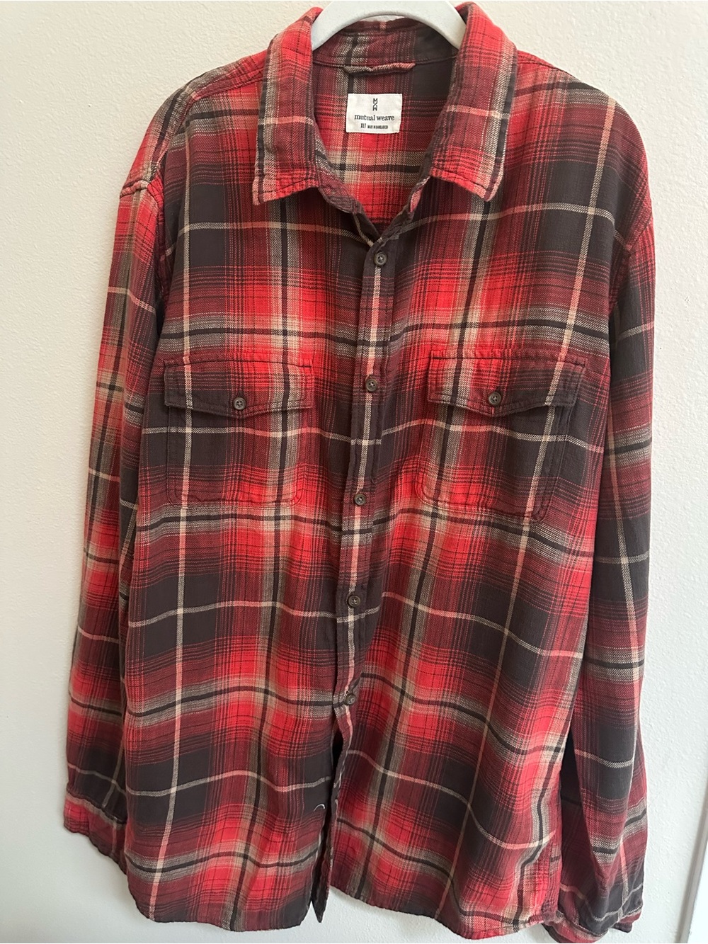 Mutual Weave Men’s XLT Red Black Plaid Cotton Long Sleeve Button Up Shirt